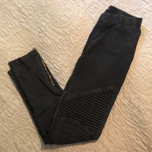 Black Moto Zip Leggings